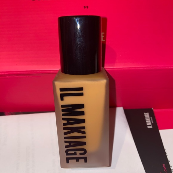 Foundation #140 - Picture 2 of 5